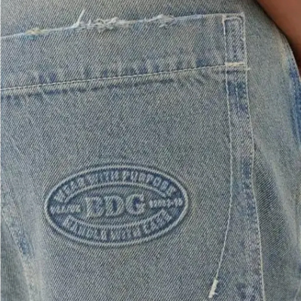 BDG Urban Outfitters Jaya Ultra Loose Jeans - Vintage Blast - Picture 2 of 8